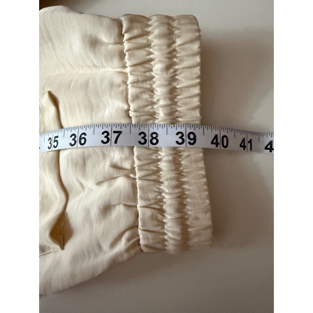 SKIES ARE BLUE womens cream colored 2 piece lounge set - Picture 12 of 12